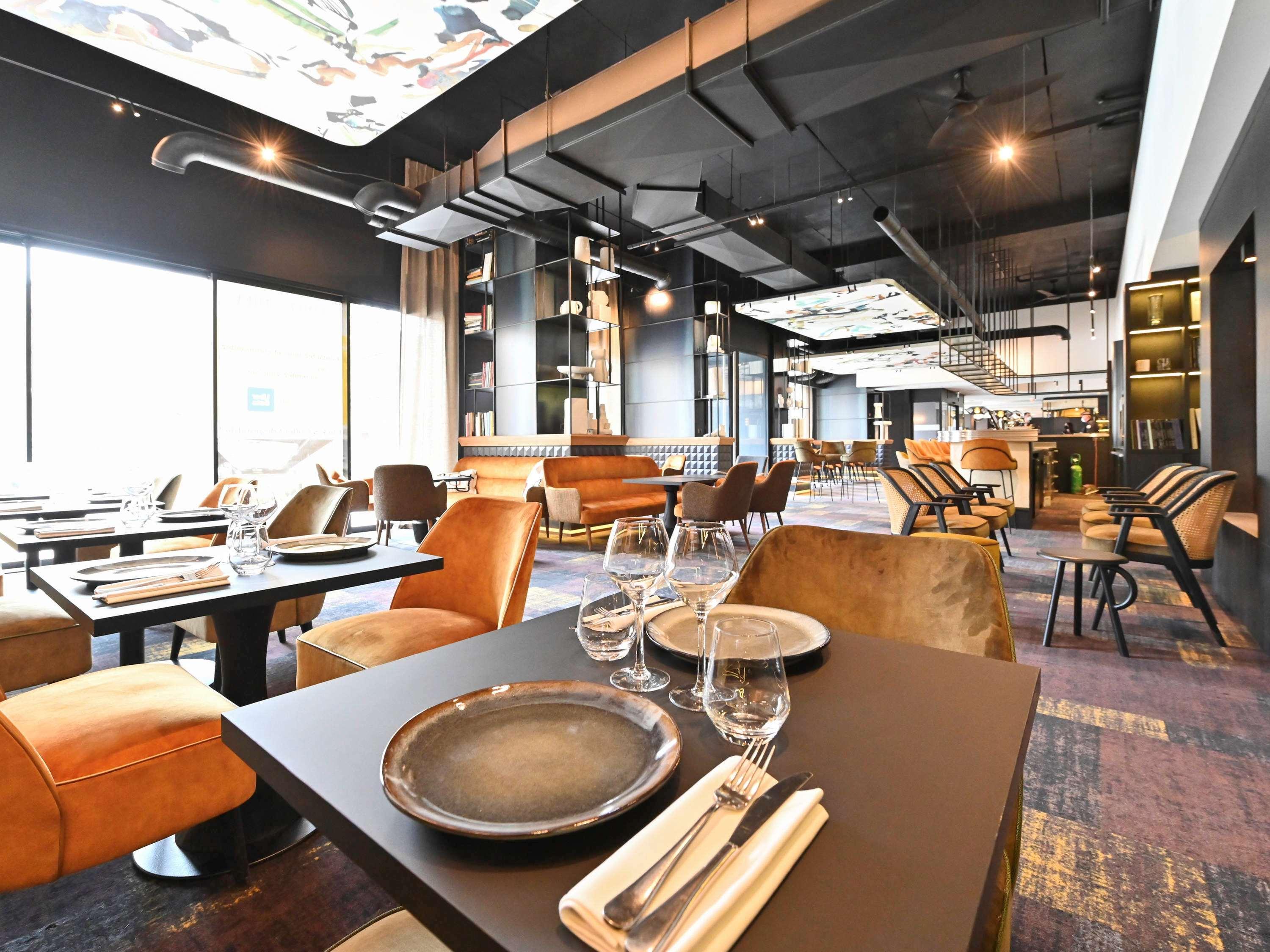 Mercure Centre Hotel 4*
