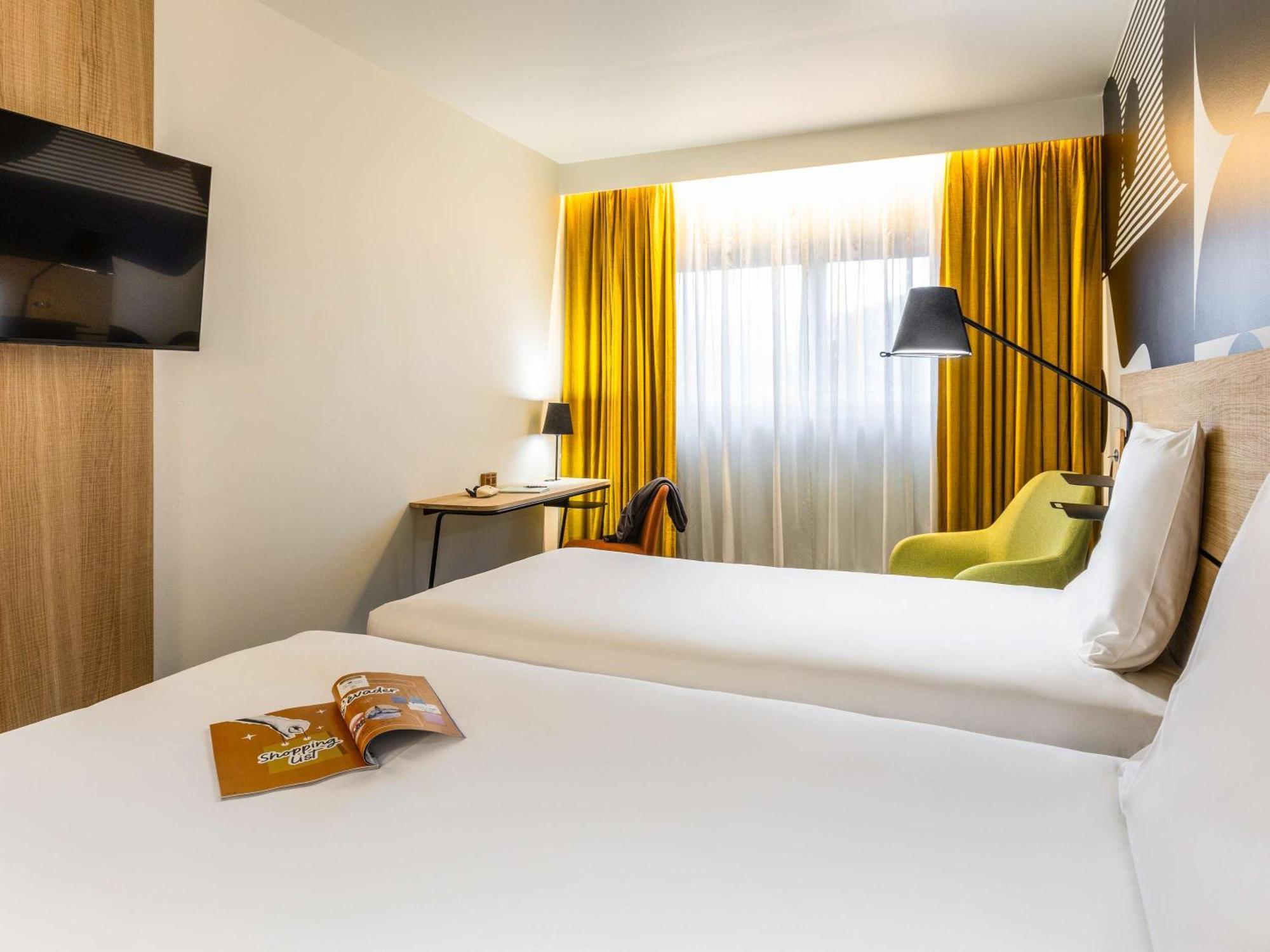 Mercure Centre
