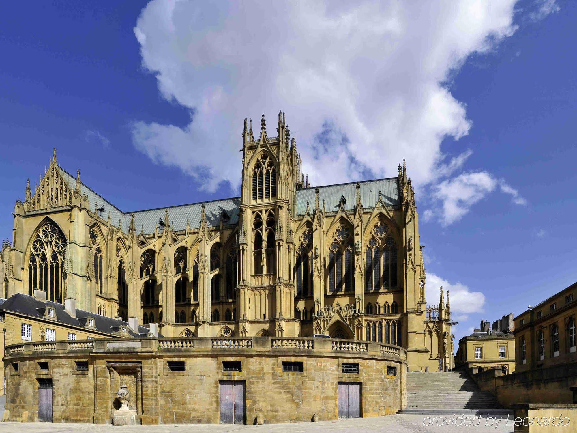 Mercure Centre Hotel 4*